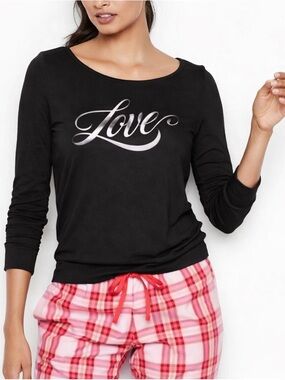 VICTORIA’S SECRET Black Long Sleeve Sleep Top Womens Medium Soft Cozy Lounge Tee